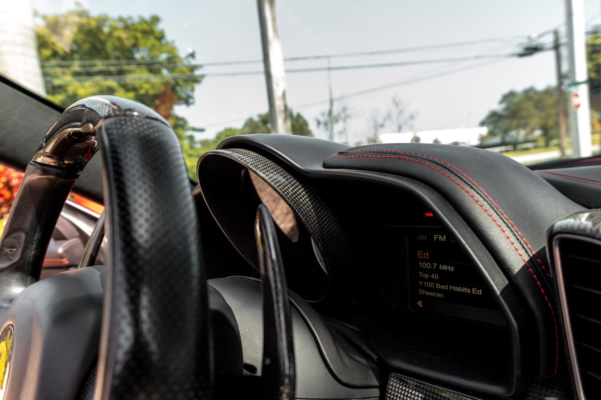 Used 2013 Ferrari 458 Spider RWD image 12