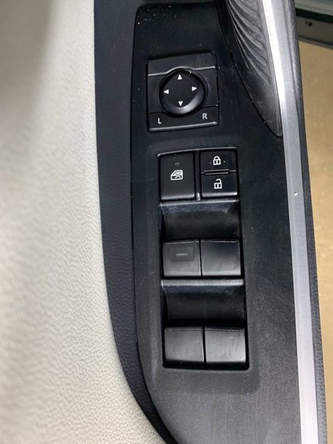 Used 2020 Toyota RAV4 Adventure w/ Convenience Package image 17