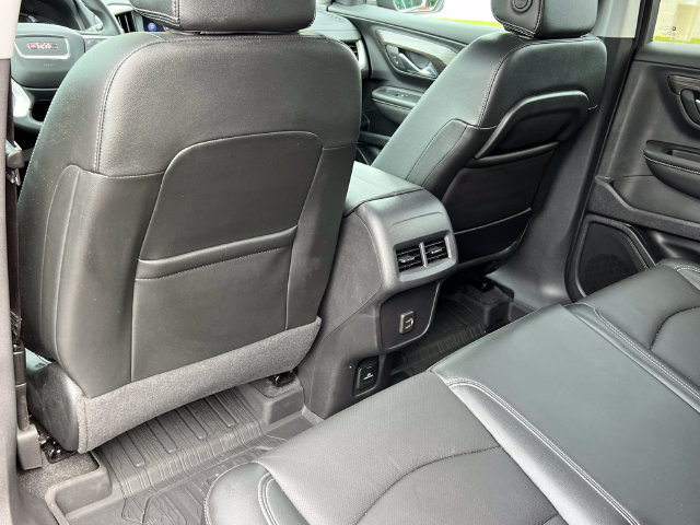 Used 2024 GMC Terrain SLT w/ Elevation Edition AWD/4WD image 37