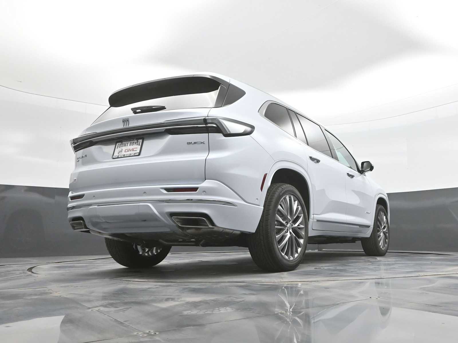 New 2026 Buick Enclave Avenir w/ Super Cruise Package AWD/4WD image 48
