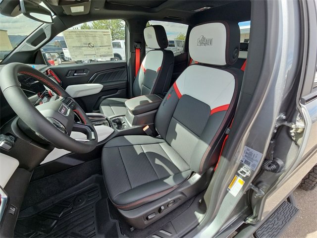 New 2026 GMC Canyon AT4X w/ AT4X AEV Edition image 16
