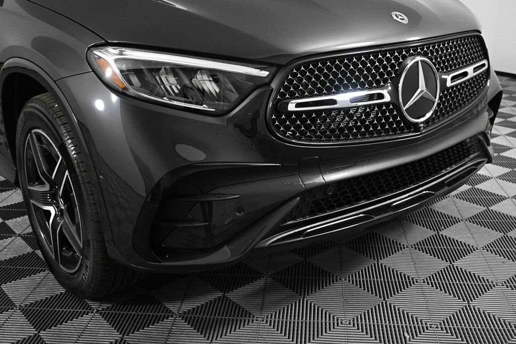 New 2025 Mercedes-Benz GLC 300 4MATIC image 30