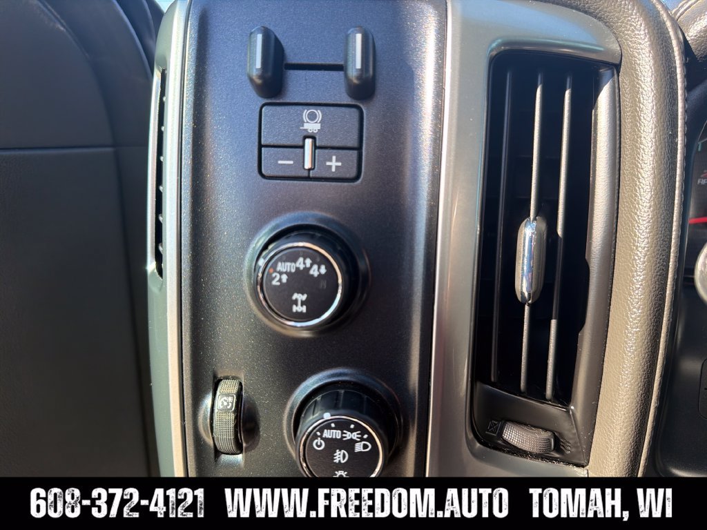 Used 2017 Chevrolet Silverado 1500 LTZ Z71 w/ LTZ Plus Package AWD/4WD image 22