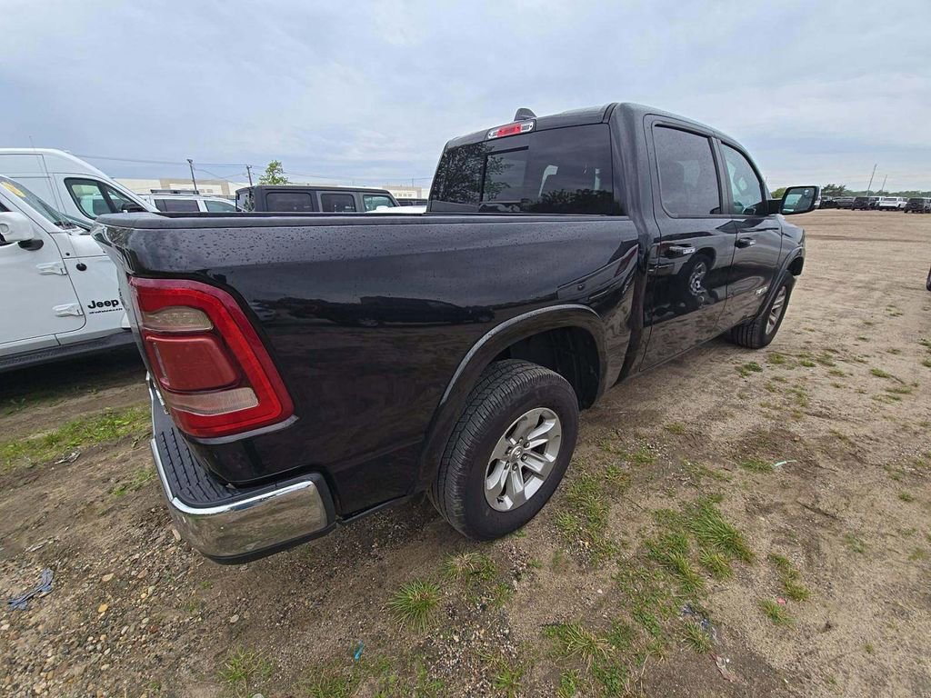 Used 2019 RAM 1500 Laramie AWD/4WD image 3