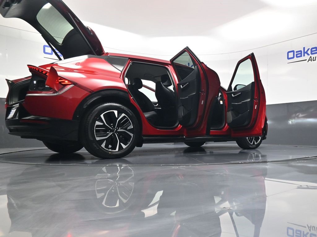 Certified 2023 Kia EV6 Wind w/ Wind Technology Package image 63