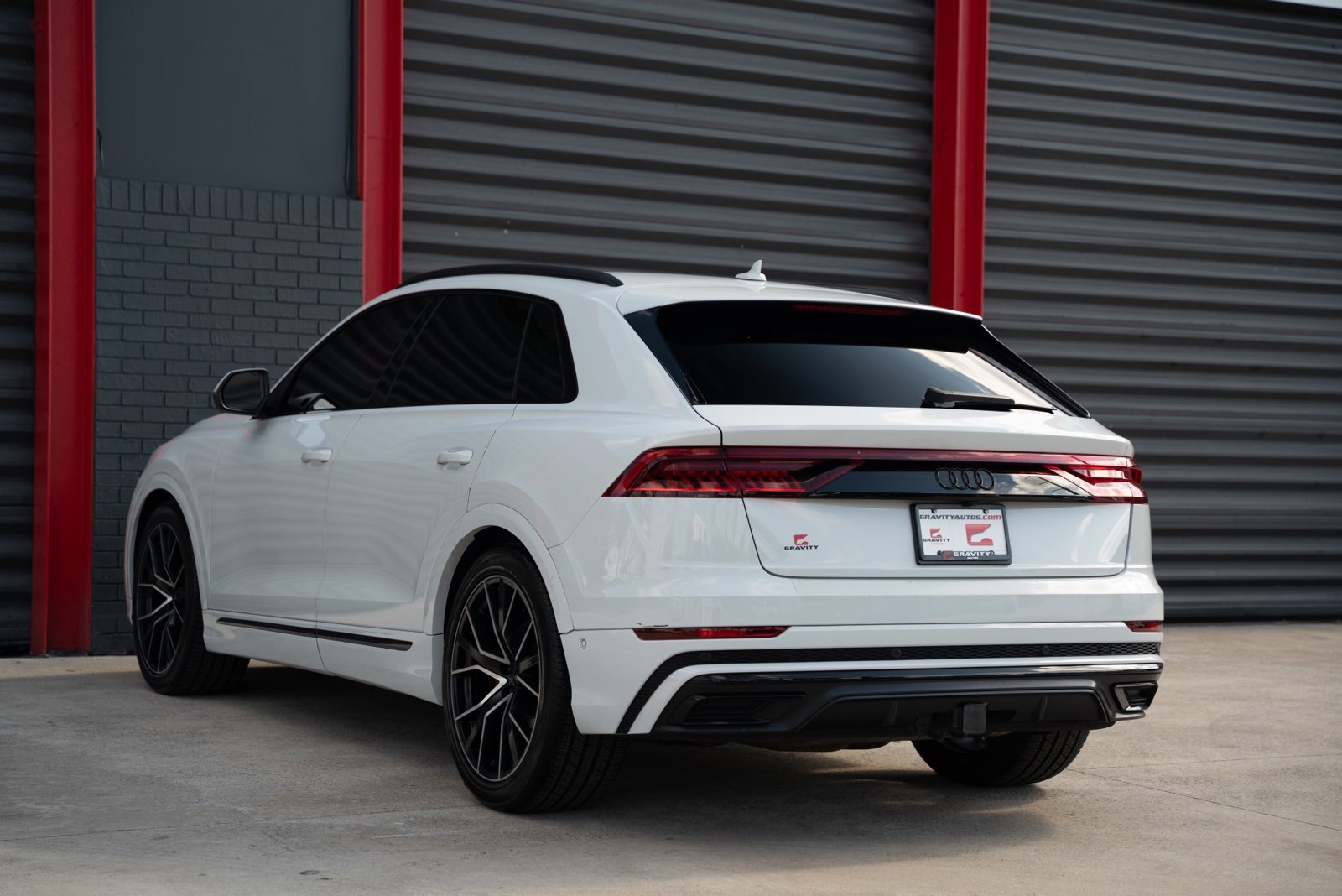 Used 2021 Audi Q8 Prestige image 7