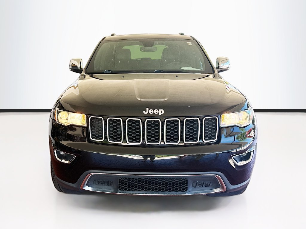 Used 2019 Jeep Grand Cherokee Limited AWD/4WD image 2