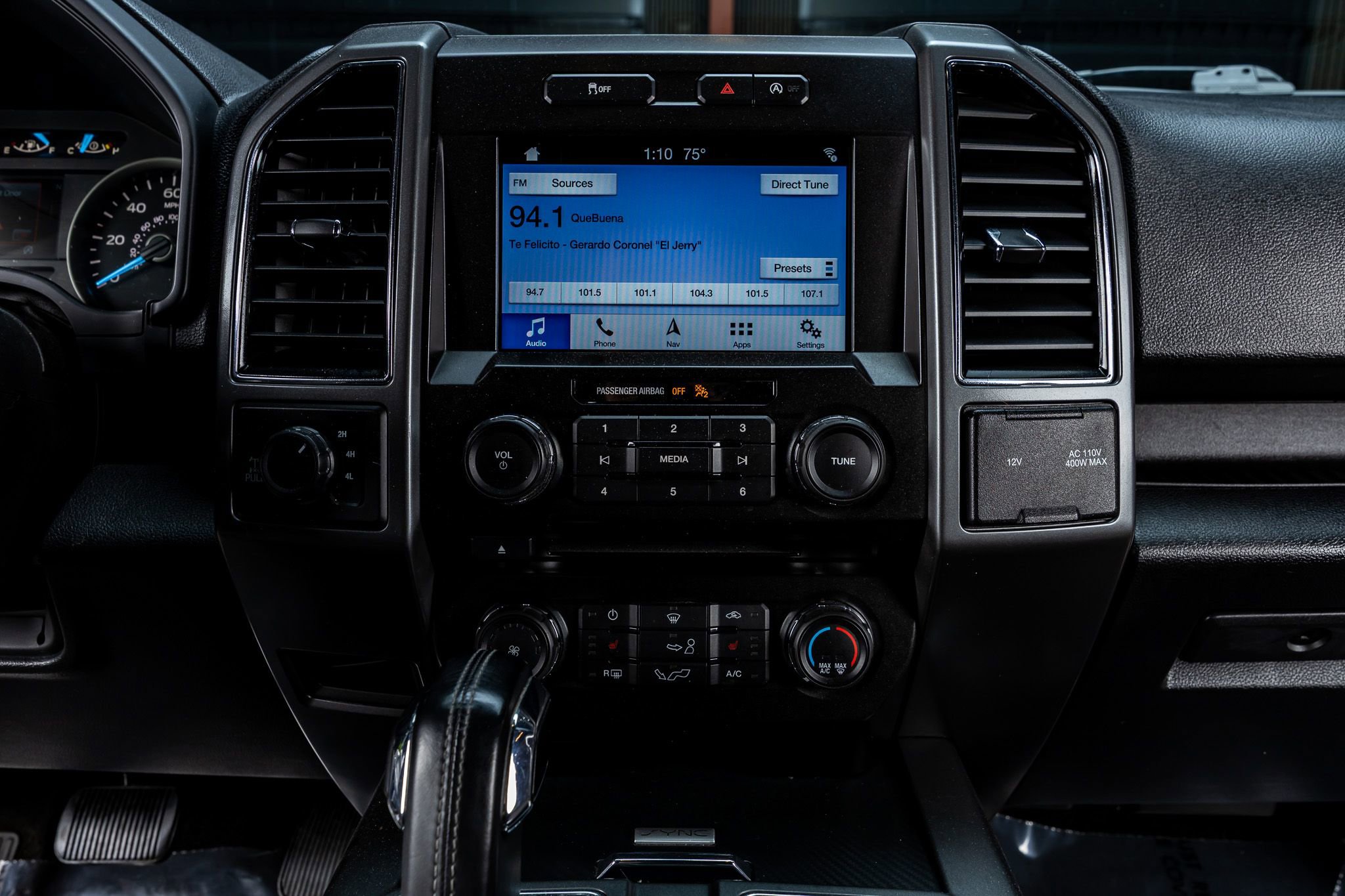 Used 2018 Ford F150 XLT w/ Equipment Group 302A Luxury image 21