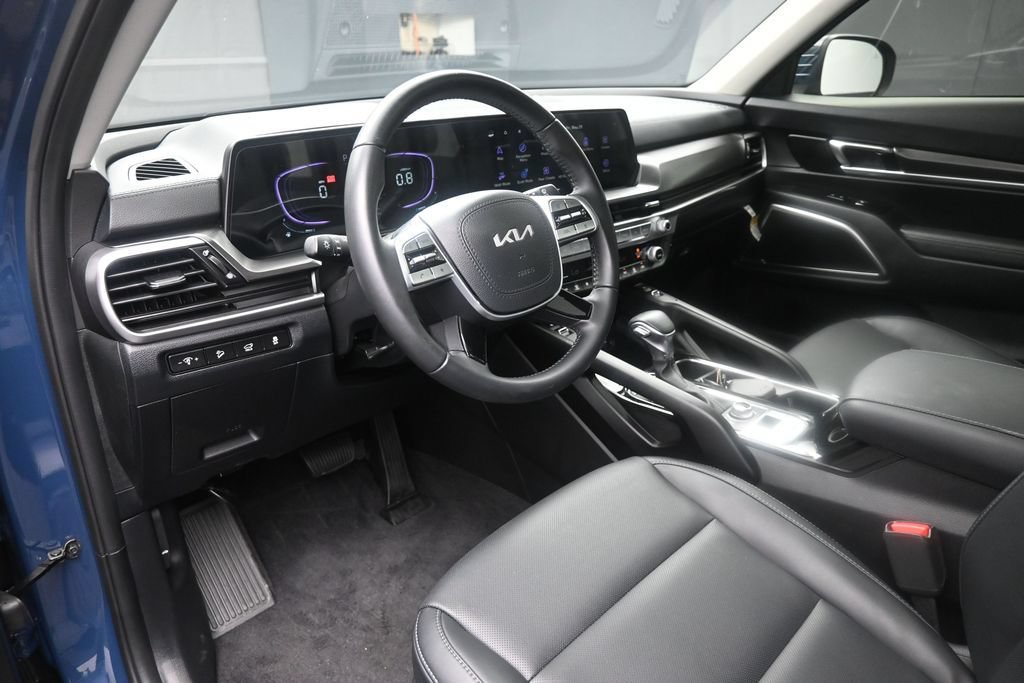 Used 2025 Kia Telluride S AWD/4WD image 21