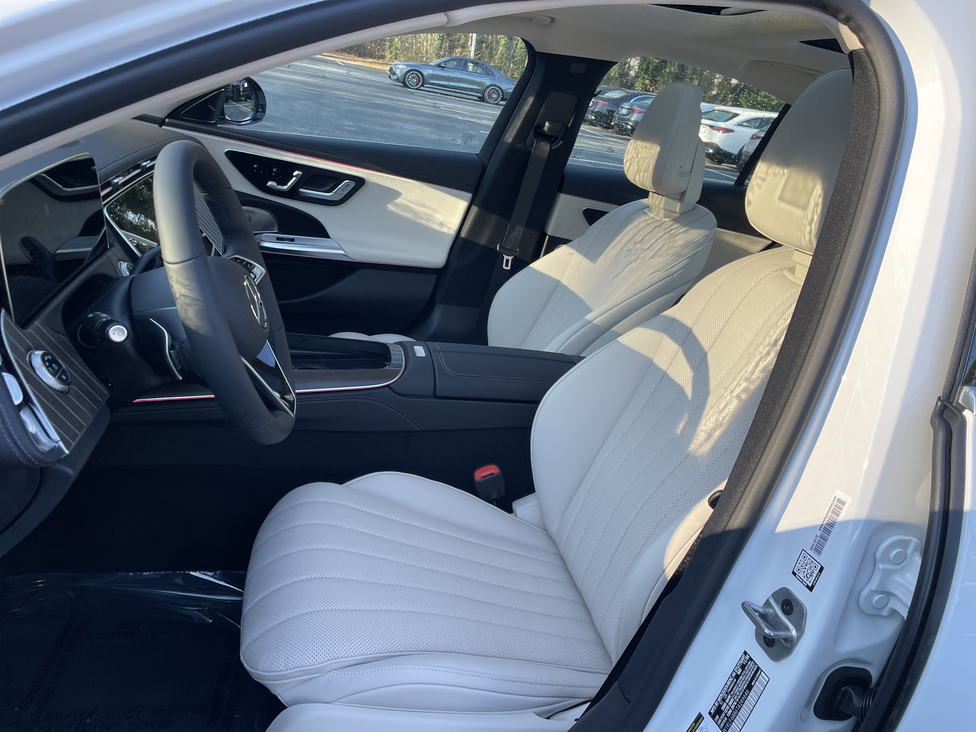 New 2026 Mercedes-Benz E 450 4MATIC Sedan image 21