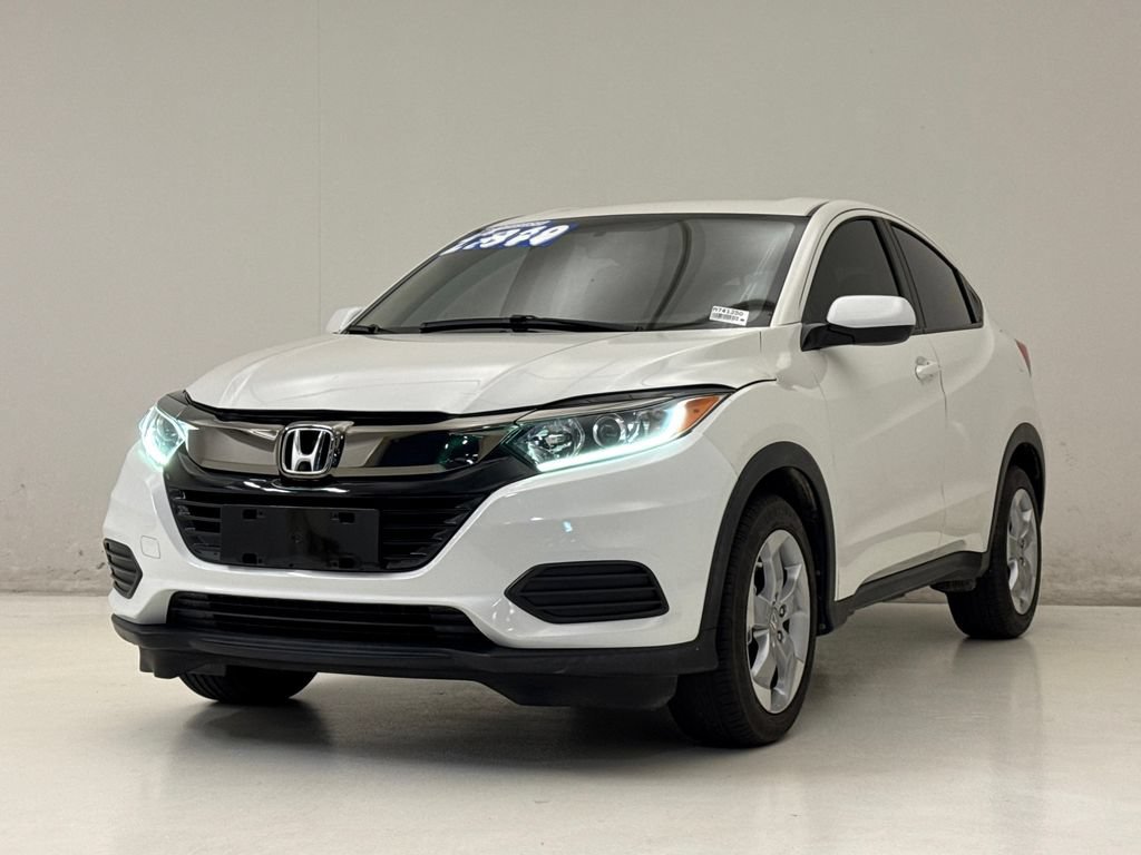 Certified 2022 Honda HR-V LX image 2