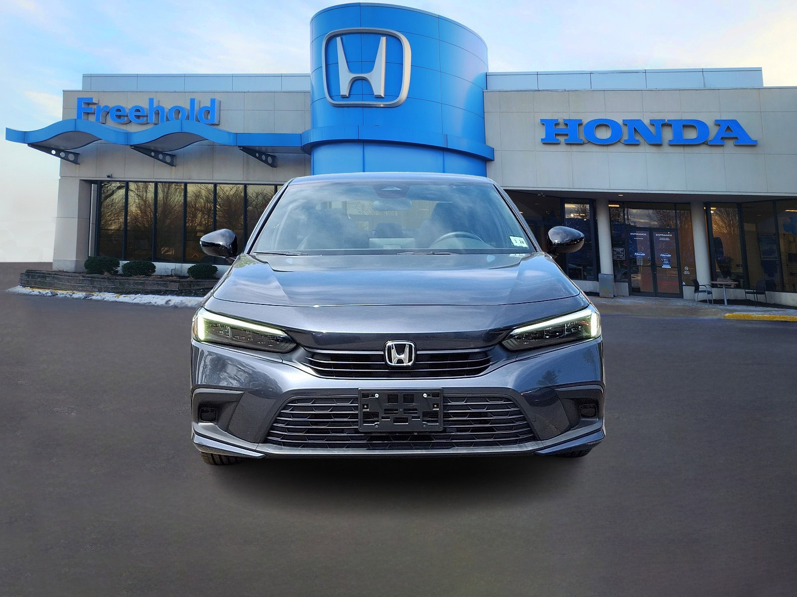 Used 2023 Honda Civic Sport image 2