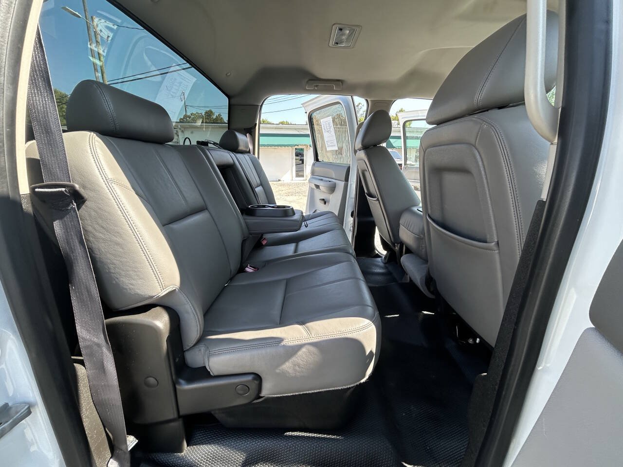 Used 2014 Chevrolet Silverado 2500 W/T w/ LPO, Protection Package AWD/4WD image 23