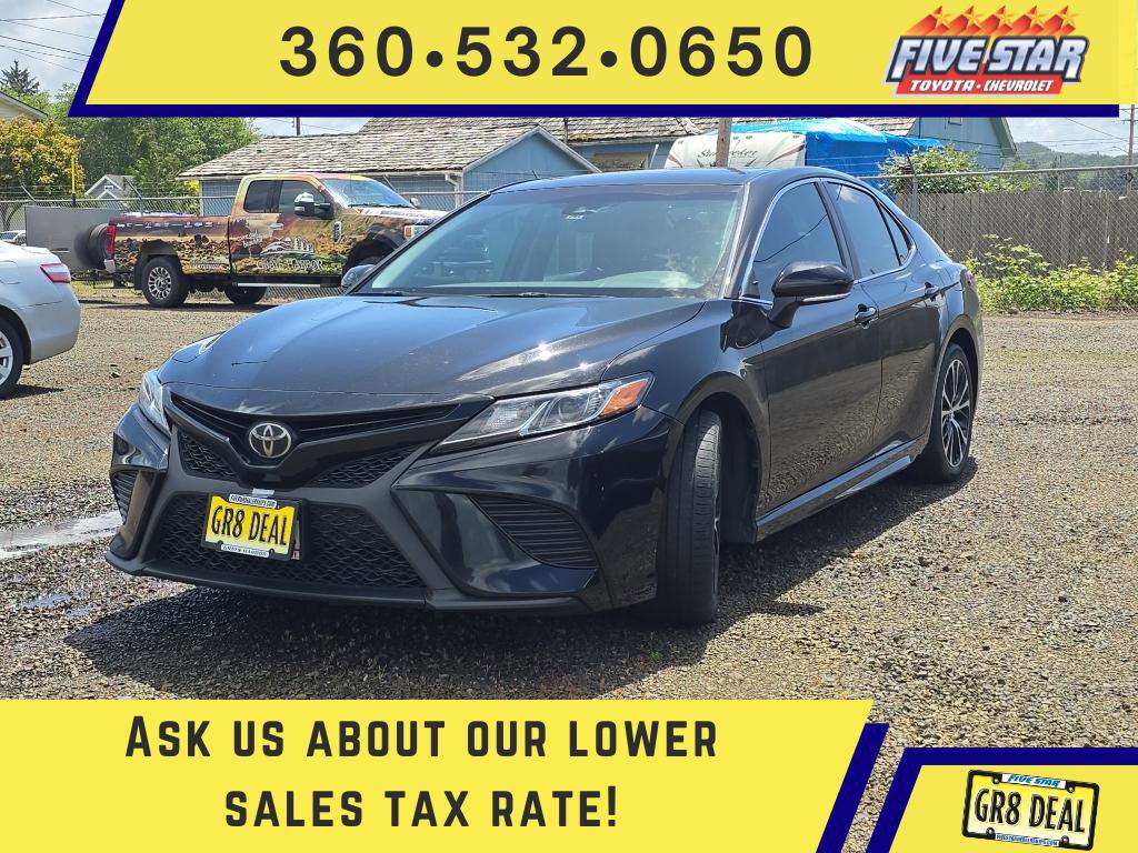 Used 2018 Toyota Camry SE w/ Moonroof Package
