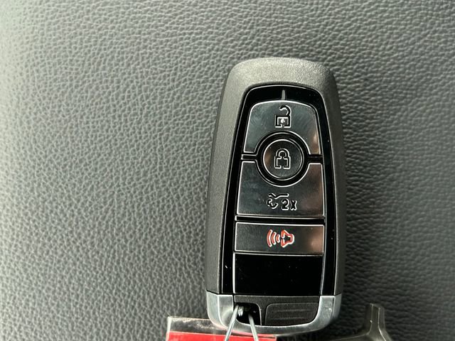 New 2025 Ford F150 Lightning XLT image 19