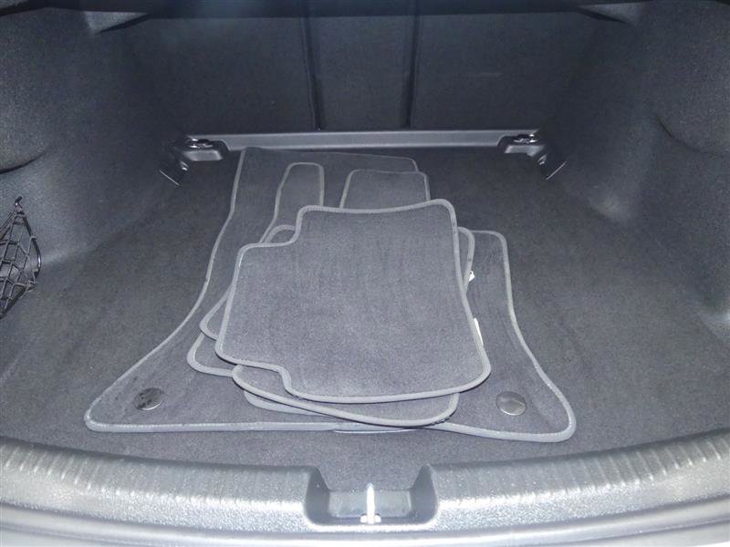 Used 2024 Mercedes-Benz C 300 C 300 image 30