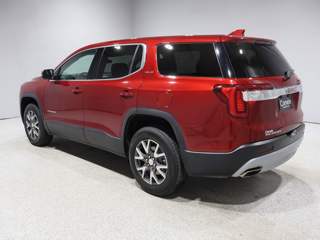 Used 2023 GMC Acadia SLE image 4
