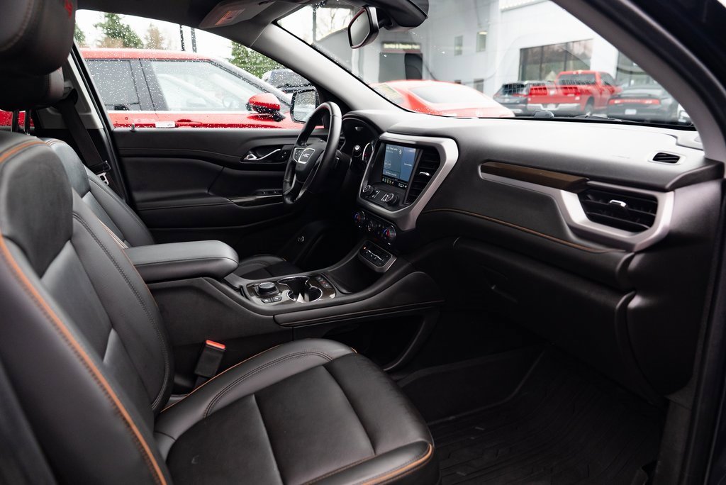Used 2021 GMC Acadia AT4 image 27