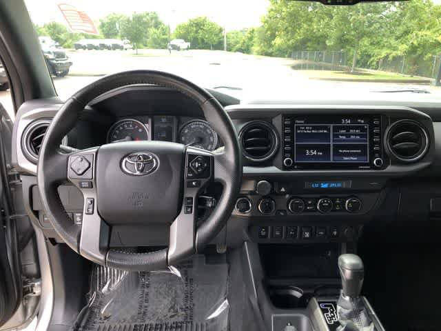 Used 2021 Toyota Tacoma TRD Off-Road w/ Technology Package AWD/4WD image 14