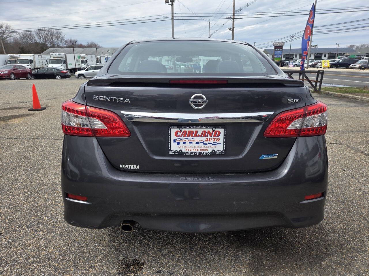 Used 2013 Nissan Sentra SR w/ Electronics Pkg image 6