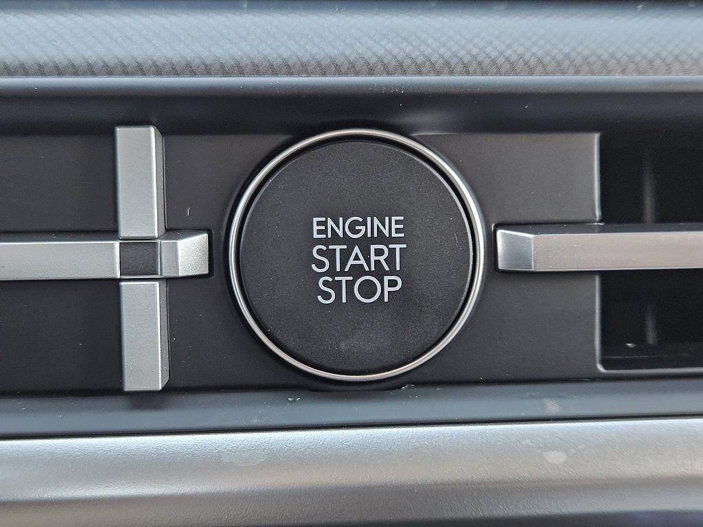 New 2026 Hyundai Santa Fe SE FWD image 21