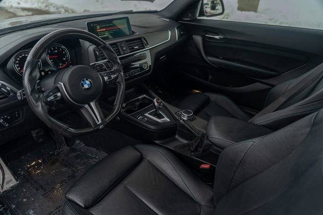 Used 2018 BMW M2 image 16