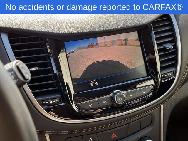 Certified 2022 Chevrolet Trax LT w/ Midnight Edition image 26