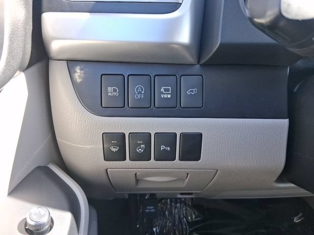 Used 2019 Toyota Highlander Limited Platinum AWD/4WD image 22