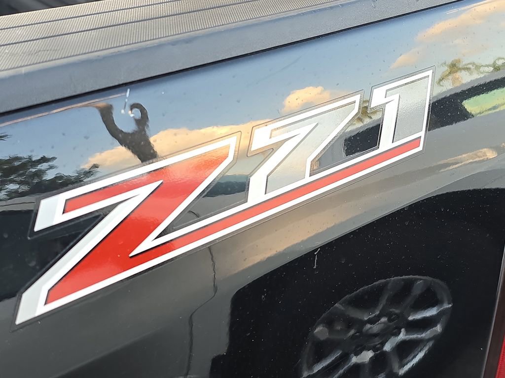 Used 2017 Chevrolet Colorado Z71 image 6