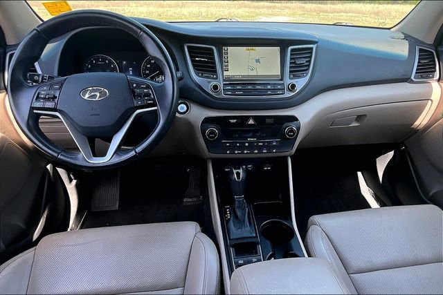 Used 2016 Hyundai Tucson Limited image 7
