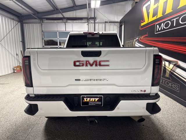Used 2024 GMC Sierra 2500 AT4 w/ AT4 Premium Plus Package AWD/4WD image 17