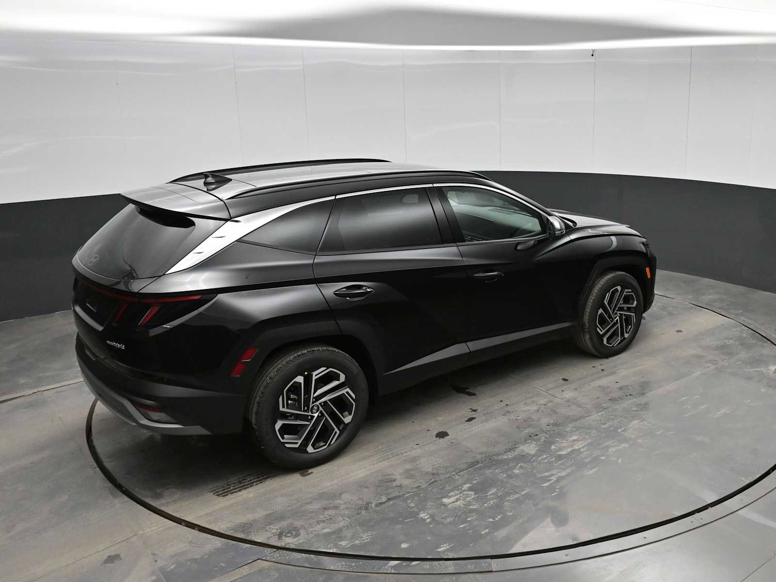 New 2026 Hyundai Tucson Limited AWD/4WD image 30