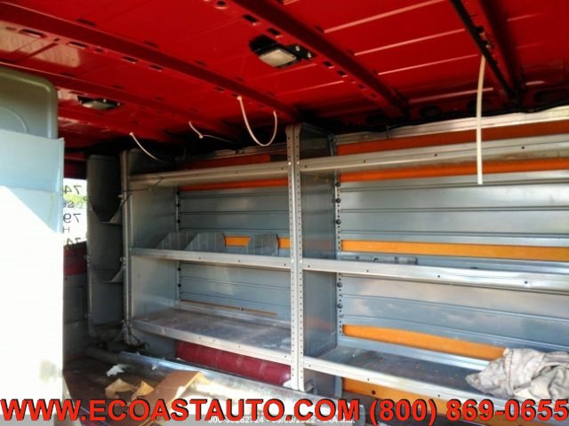 Used 2016 Nissan NV 2500 SV w/ Back Door Glass Package image 8