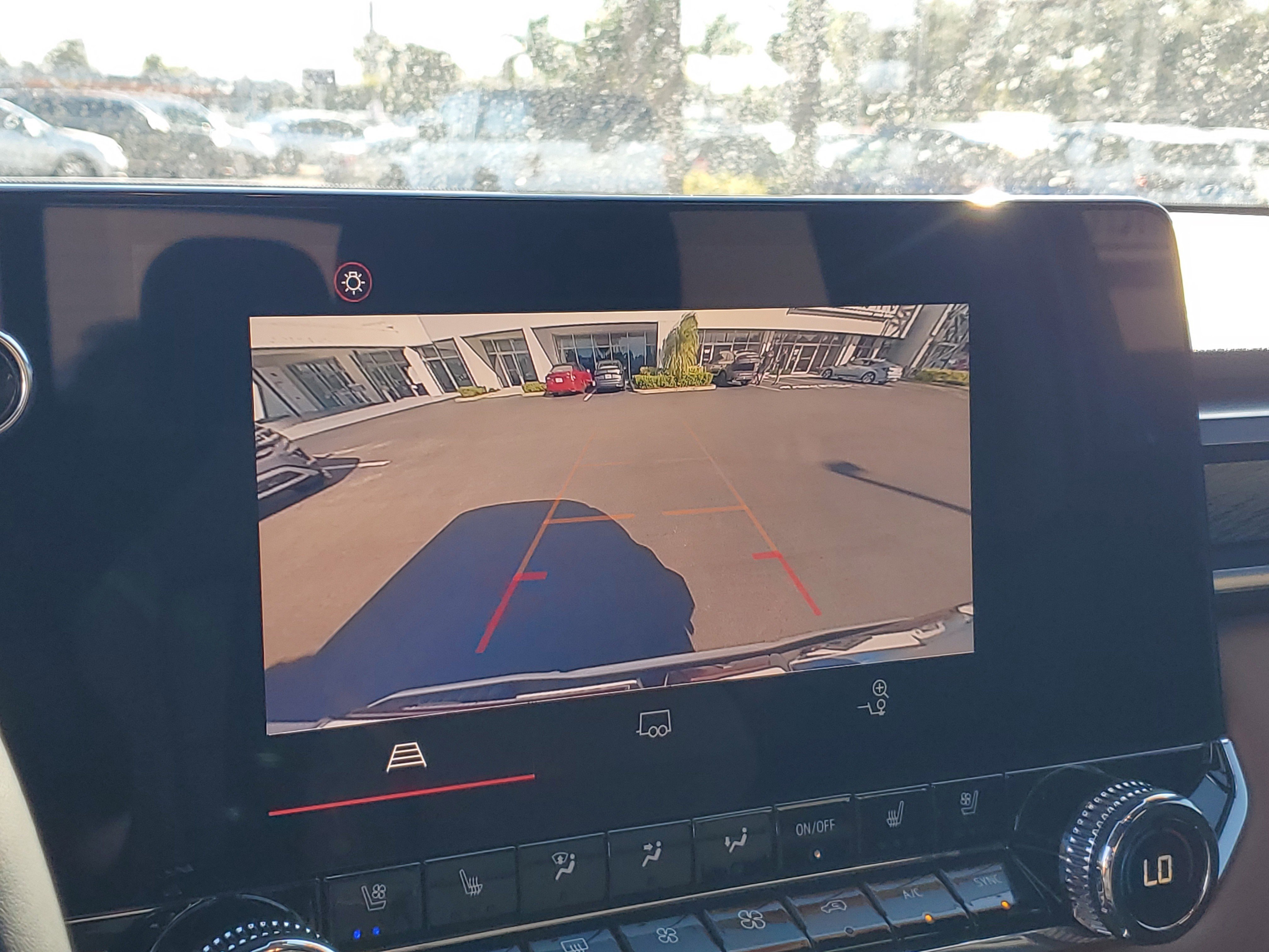 Used 2023 GMC Canyon AT4 w/ AT4 Premium Package image 23