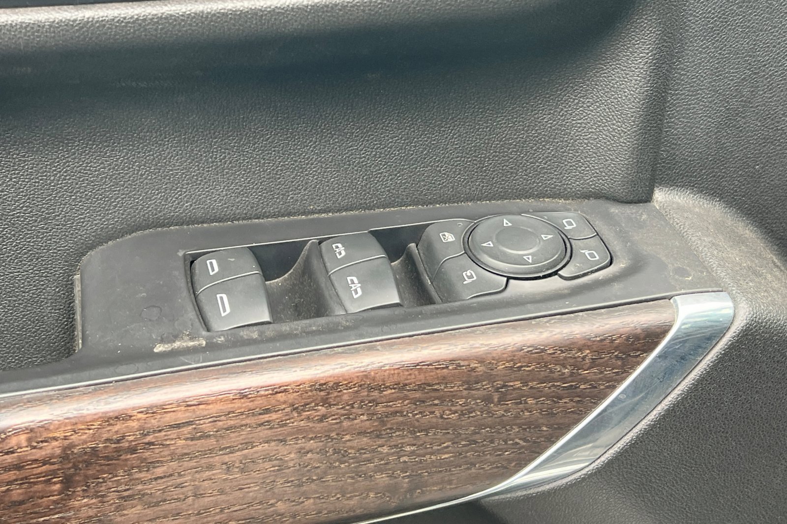 Used 2021 GMC Sierra 1500 Denali w/ Technology Package image 12