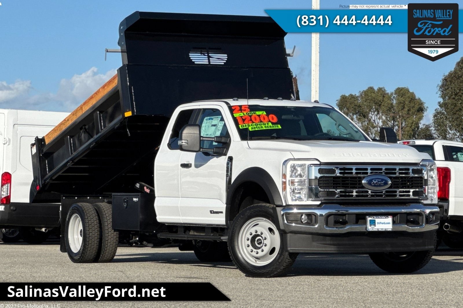 New 2025 Ford F550 4x4 SuperCab Super Duty image 1