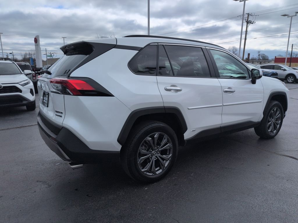 Used 2024 Toyota RAV4 Limited w/ Advanced Technology Package image 5