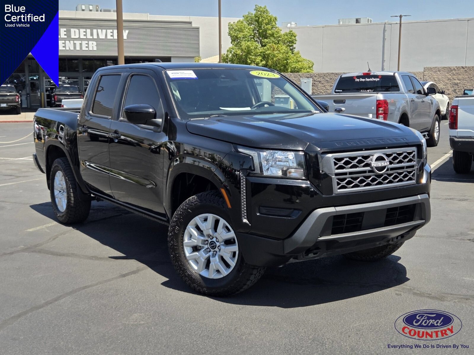 Used 2023 Nissan Frontier SV w/ Tow Package AWD/4WD image 1