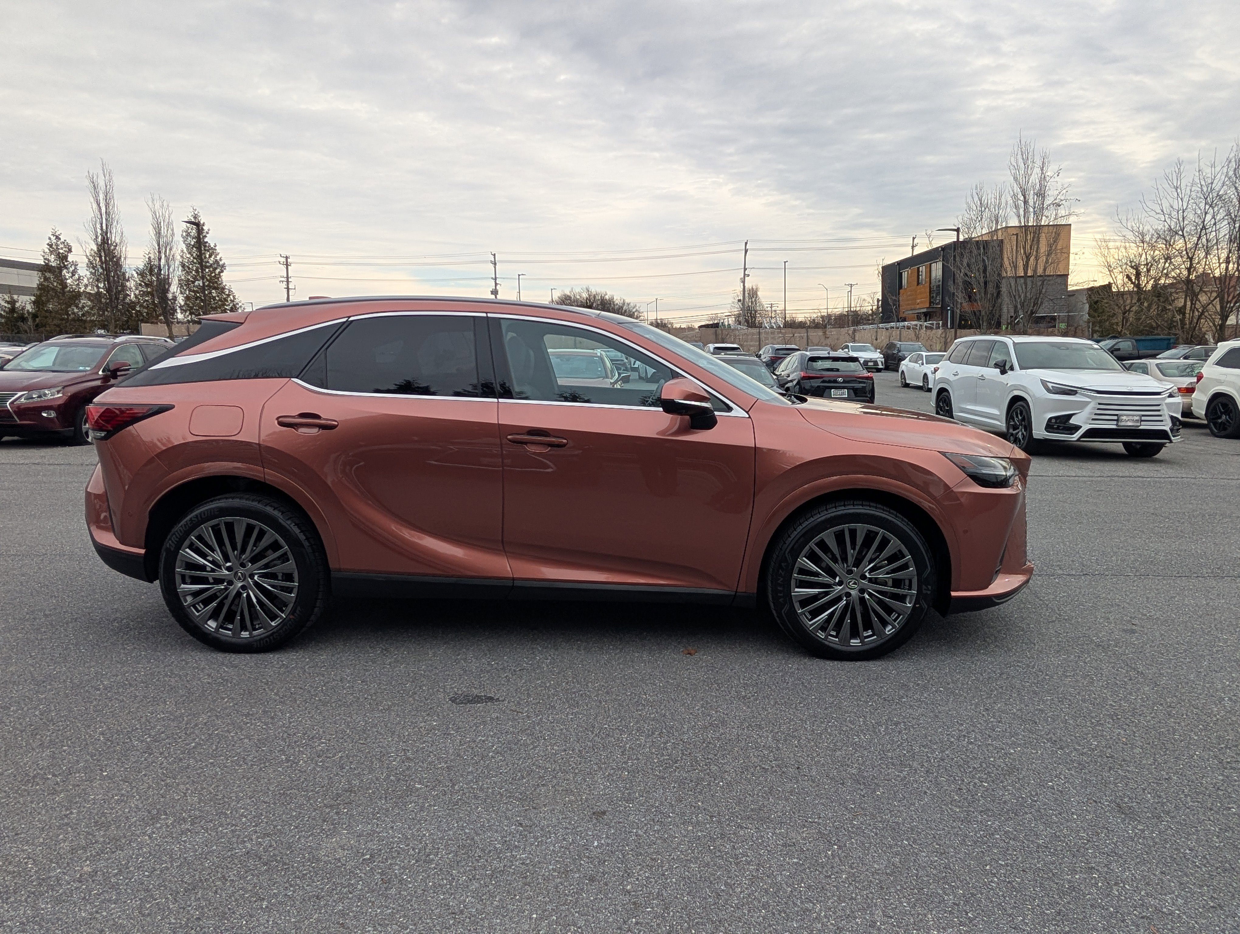 Certified 2025 Lexus RX 450h AWD w/ Convenience Package image 2