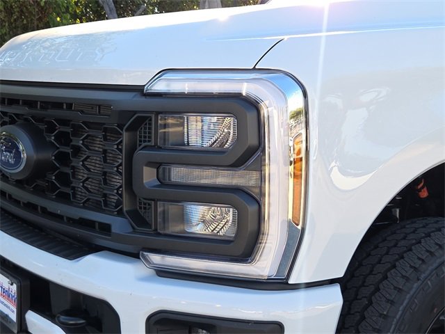 New 2026 Ford F250 XL image 4