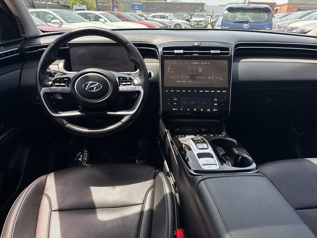 Used 2022 Hyundai Tucson Limited image 18