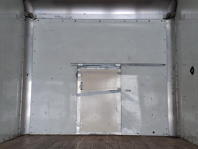 Used 2016 Chevrolet Express 3500 Work Van image 23