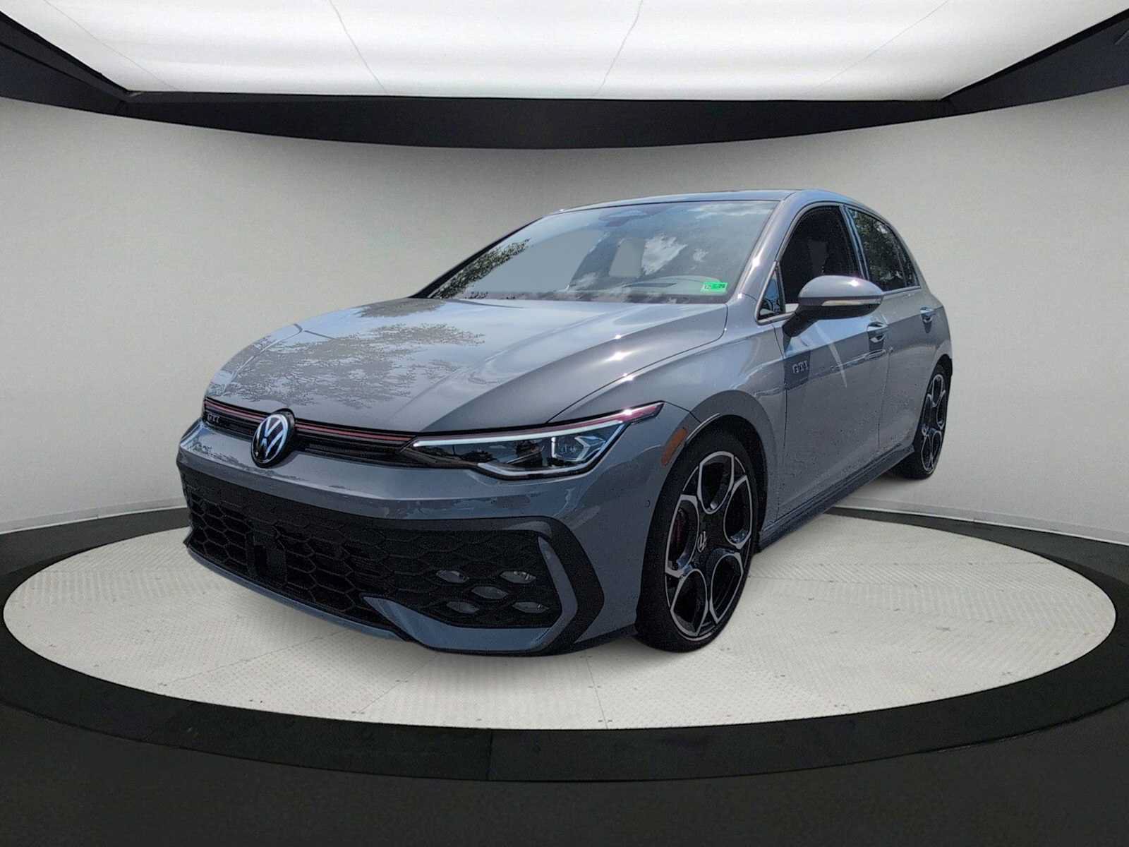 Used 2026 Volkswagen GTI Autobahn FWD image 4