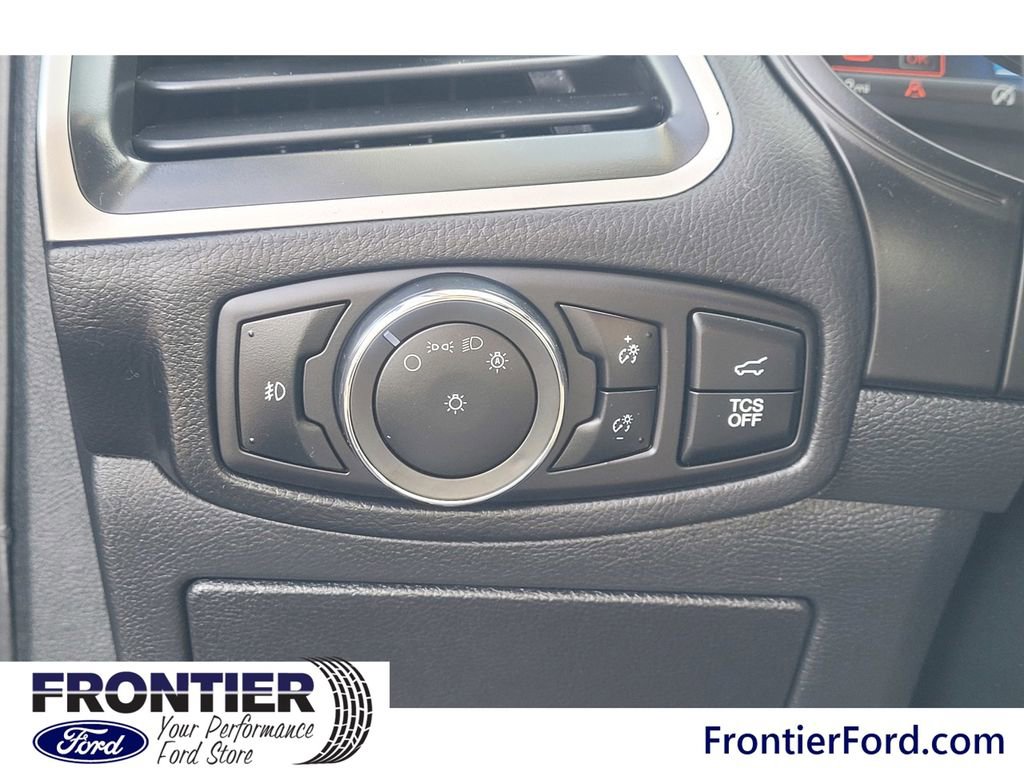 Used 2024 Ford Edge SEL w/ Convenience Package image 16