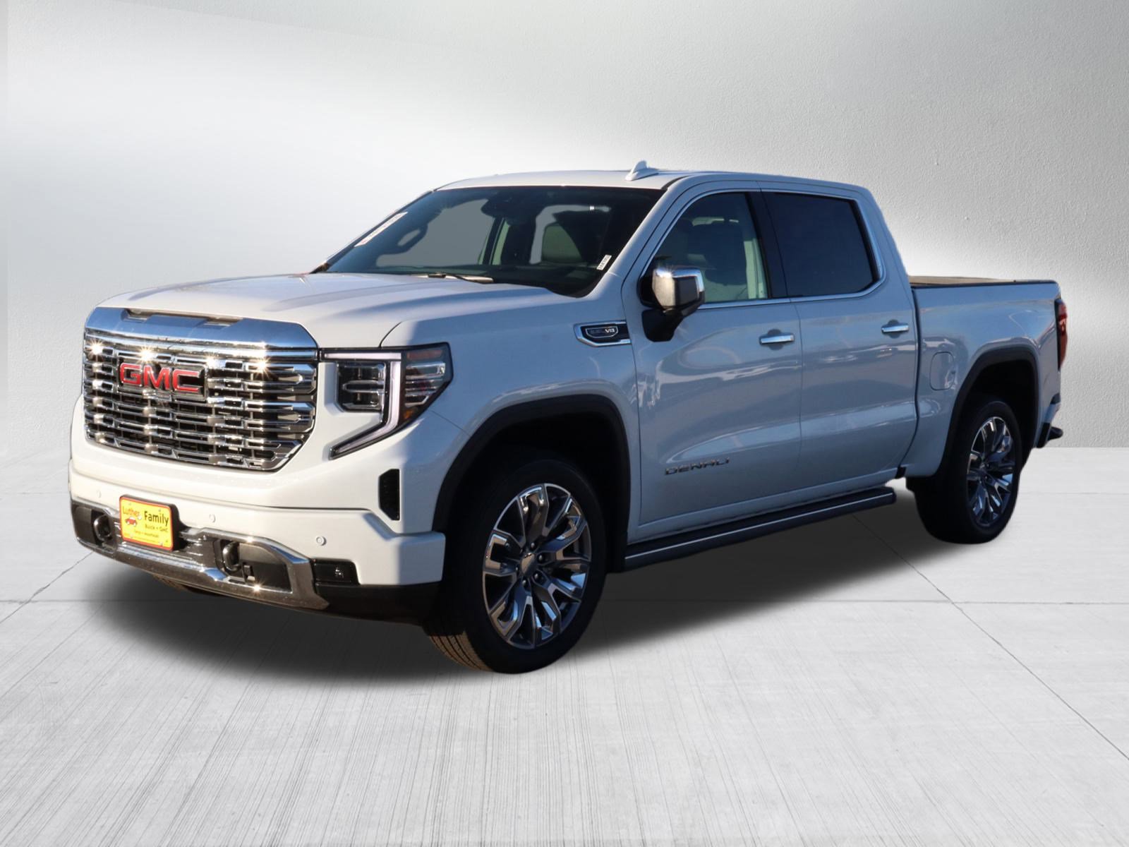 New 2026 GMC Sierra 1500 Denali w/ Denali Reserve Package image 3