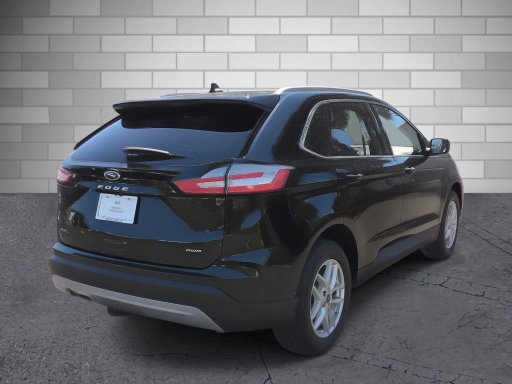 Used 2022 Ford Edge SEL w/ Convenience Package image 5