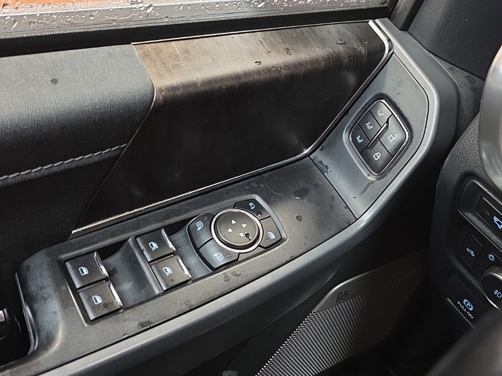 Used 2021 Ford F150 Lariat w/ Equipment Group 502A High image 30