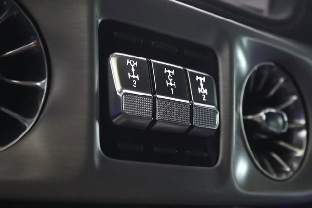 Used 2022 Mercedes-Benz G 550 image 26