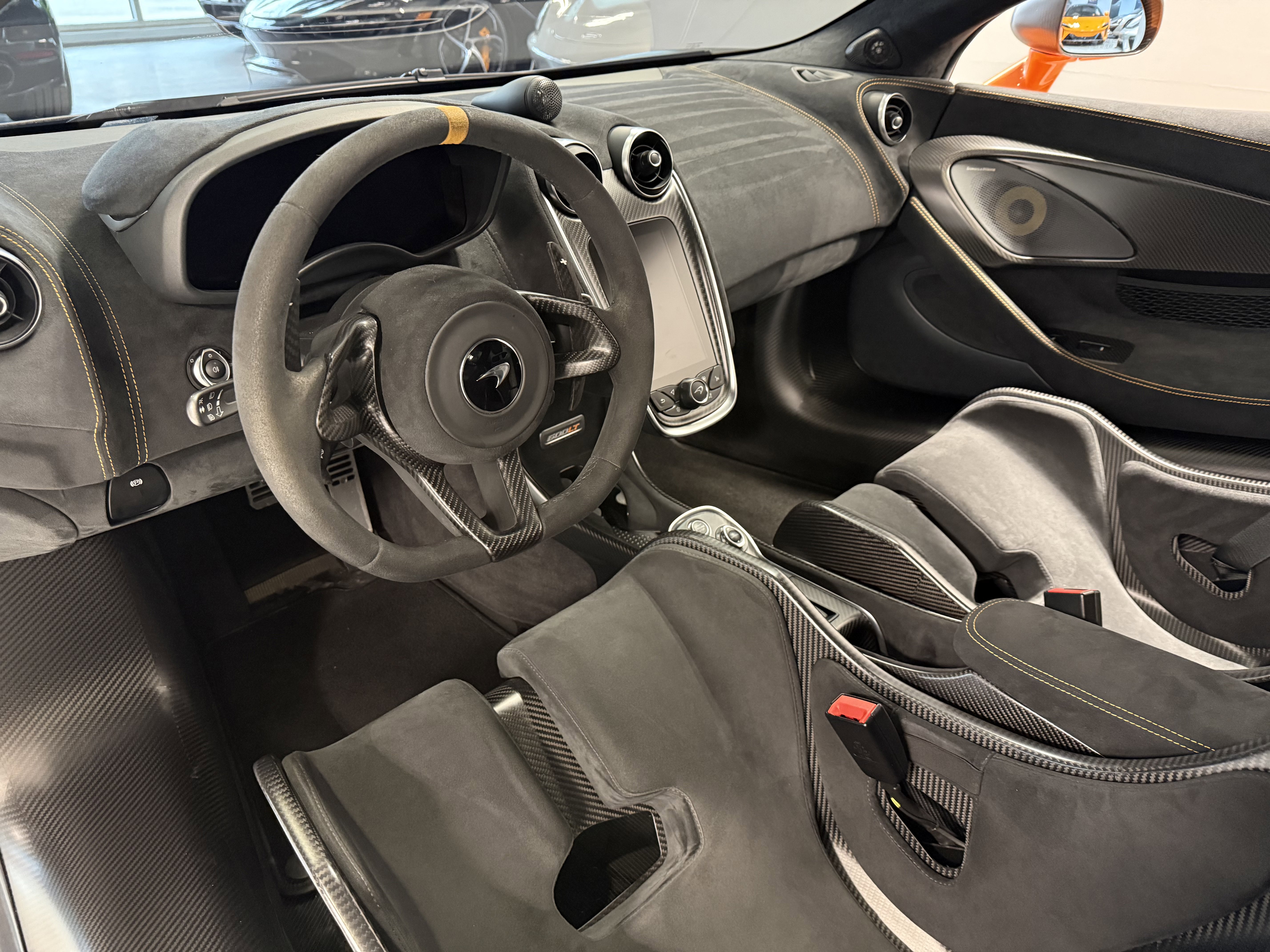 Used 2019 McLaren 600LT image 28