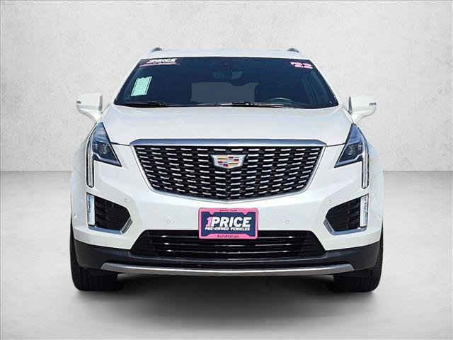 Used 2022 Cadillac XT5 Premium Luxury w/ Technology Package FWD image 2
